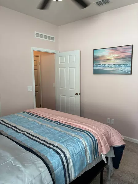 Coliving in Melbourne - Outer Orlando, Orlando