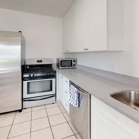 Coliving in Pacific Beach - Coastal, San Diego