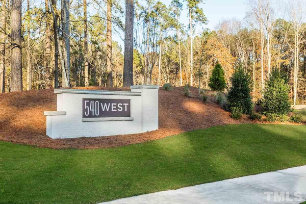 Coliving in Bryson Village - Outer Triangle, Raleigh