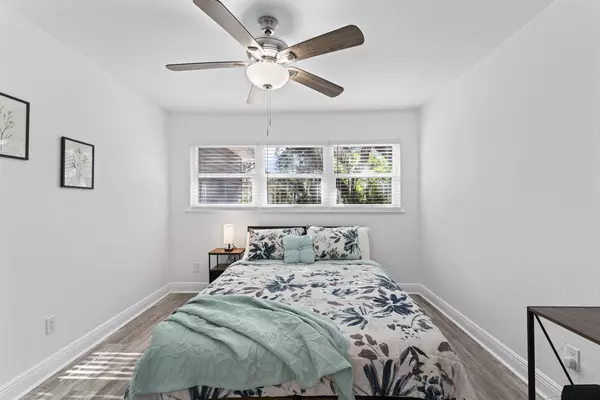 Coliving in Lowry Park Central - North Tampa, Tampa