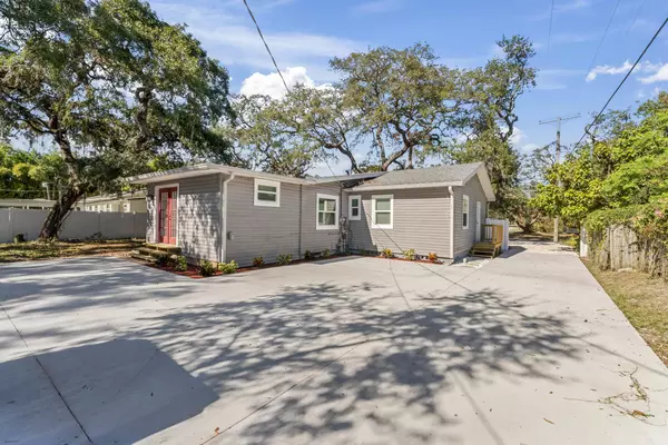 Coliving in Lowry Park Central - North Tampa, Tampa