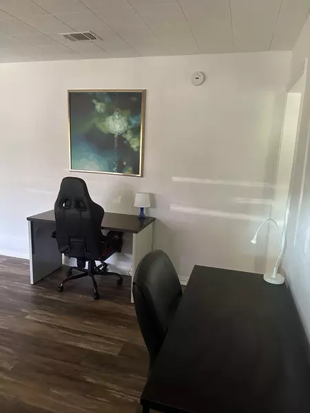 Coliving in San Marcos - South Austin, Austin