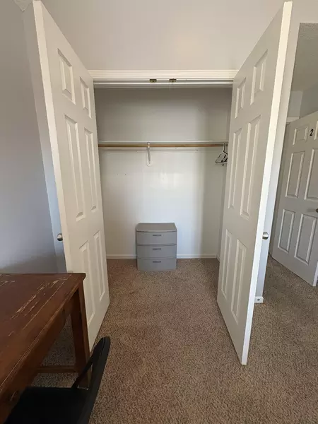 Coliving in Red Bridge - KCMO, Kansas City