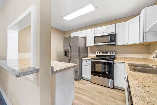 Coliving in Pine Hills - West Orlando, Orlando
