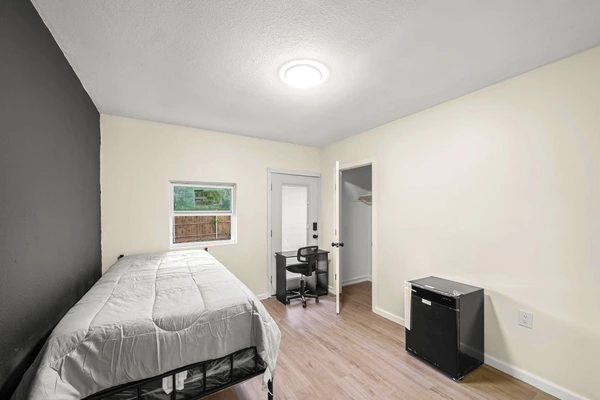 Coliving in Cedar Crest - Se Dallas, Dallas