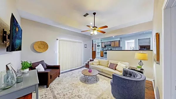 Coliving in Central Arlington - Arlington, Dallas