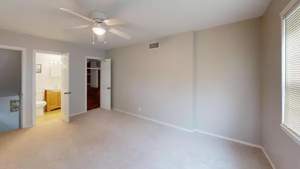 Coliving in Central Arlington - Arlington, Dallas