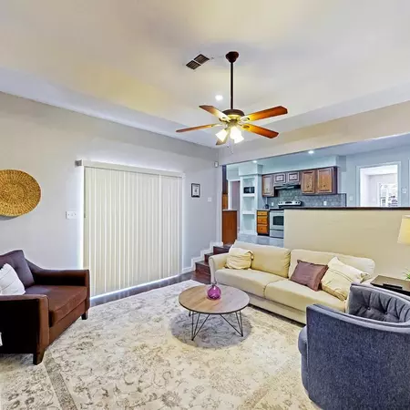 Coliving in Central Arlington - Arlington, Dallas