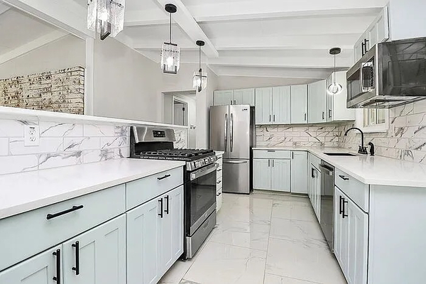 Coliving in Montclaire - South Charlotte, Charlotte