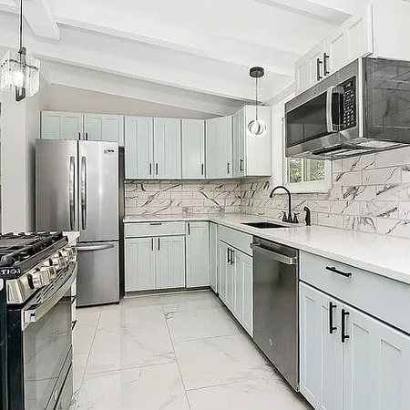 Coliving in Montclaire - South Charlotte, Charlotte