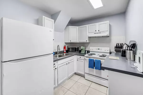 Coliving in Cedar Hills - Westside, Jacksonville