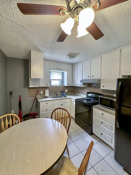 Coliving in Odessa - North Tampa, Tampa