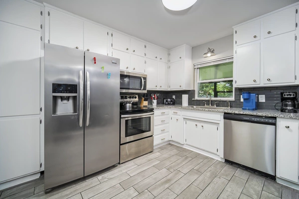 Coliving in Cedar Hills - Westside, Jacksonville