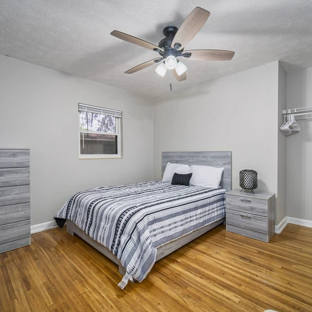 Coliving in Cedar Hills - Westside, Jacksonville