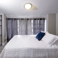 Coliving in Town 'n' Country - West Tampa, Tampa
