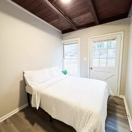 Coliving in East Point GA - South Atl, Atlanta
