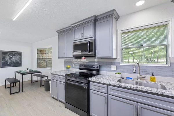 Coliving in Pearland - Se Houston, Houston