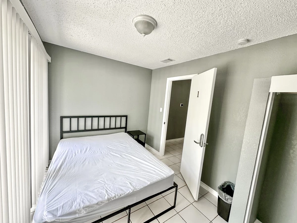 Coliving in Odessa - North Tampa, Tampa