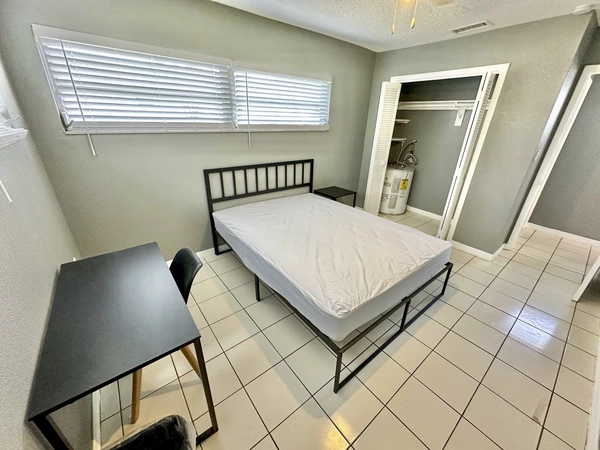 Coliving in Odessa - North Tampa, Tampa