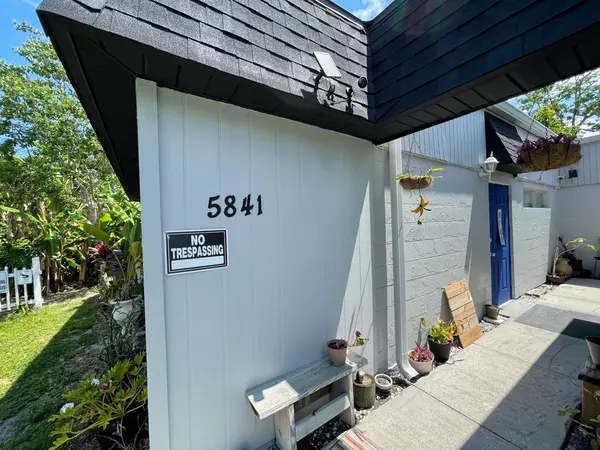 Coliving in Odessa - North Tampa, Tampa