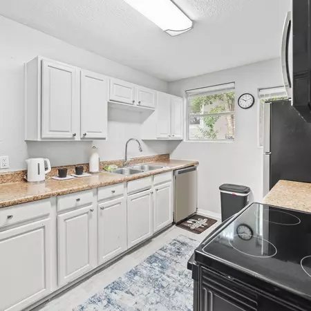 Coliving in Springfield - Downtown JAX, Jacksonville