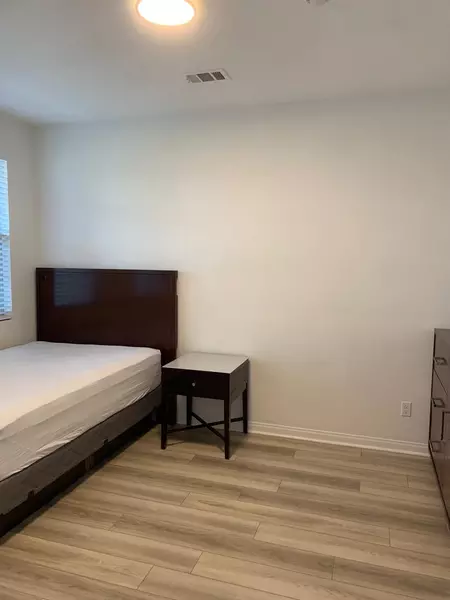 Coliving in Perris - Inland Empire, Los Angeles