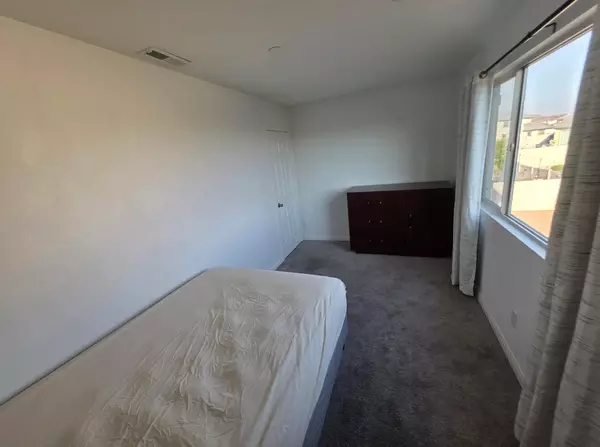 Coliving in Perris - Inland Empire, Los Angeles