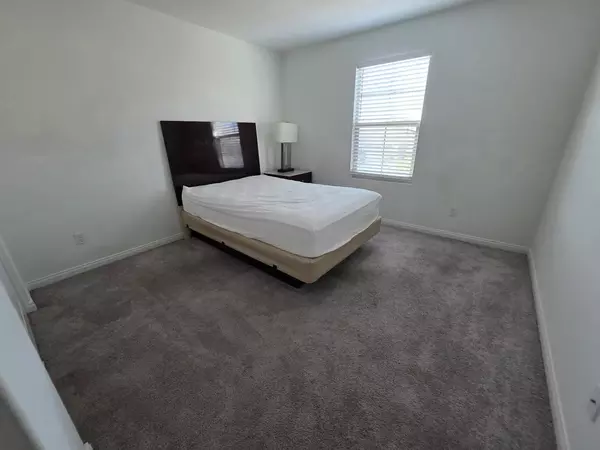Coliving in Perris - Inland Empire, Los Angeles