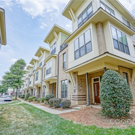 Coliving in NoDa - Central Charlotte, Charlotte
