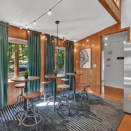Coliving in College Downs - North Charlotte, Charlotte