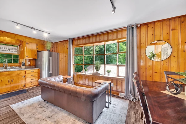 Coliving in Idlewild South - East Charlotte, Charlotte