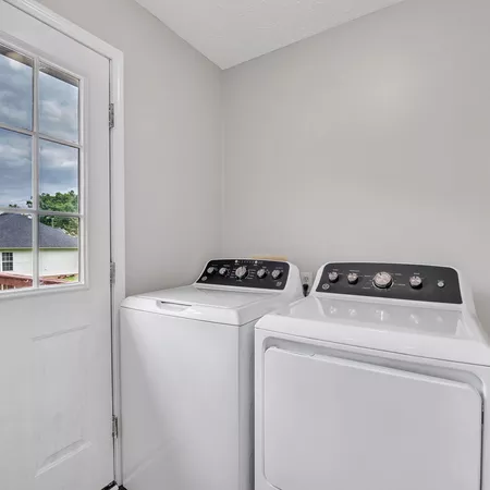 Coliving in Pawtuckett - West Charlotte, Charlotte
