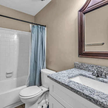 Coliving in Coulwood West - West Charlotte, Charlotte