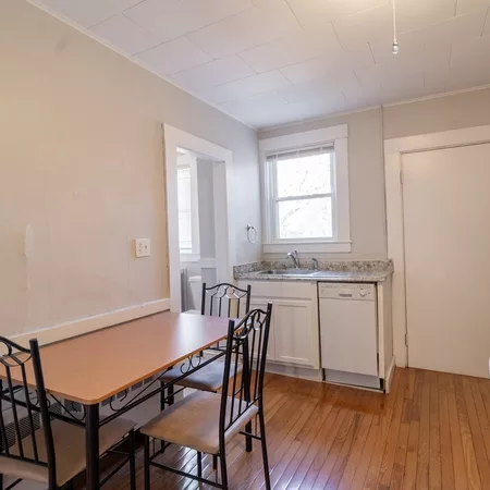 Coliving in Avon Hill - Cambridge, Boston