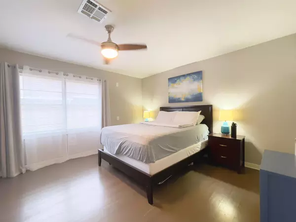 Coliving in Greater Hobby Area - Se Houston, Houston