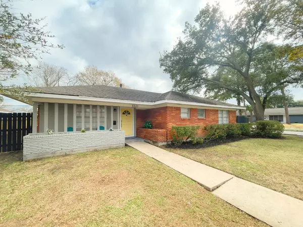 Coliving in Greater Hobby Area - Se Houston, Houston
