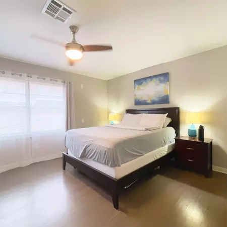 Coliving in Greater Hobby Area - Se Houston, Houston