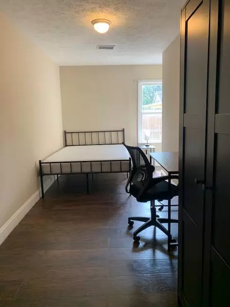 Coliving in Seminole Heights - North Tampa, Tampa