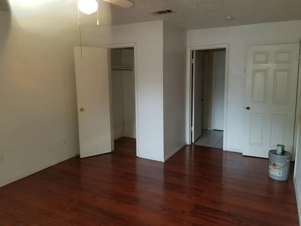 Coliving in North Austin Civic Association - North Austin, Austin