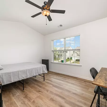 Coliving in Westchester - West Charlotte, Charlotte