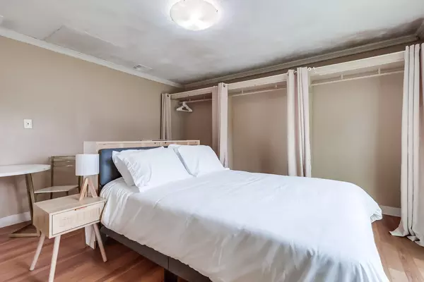 Coliving in South Gate - Southeast, Los Angeles