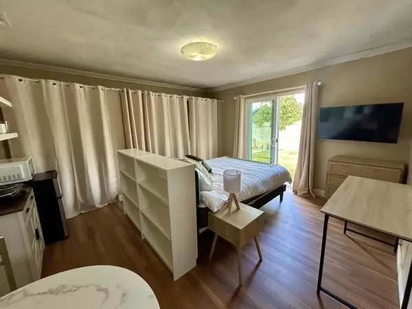Coliving in South Gate - Southeast, Los Angeles
