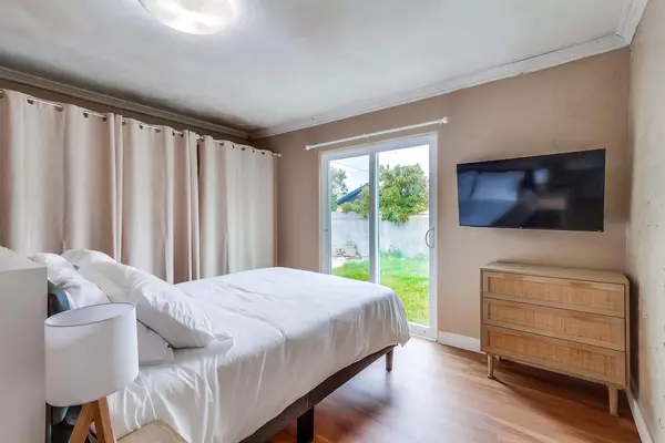 Coliving in South Gate - Southeast, Los Angeles