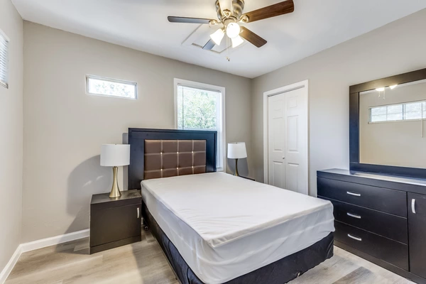 Coliving in Highland Hills - Se Dallas, Dallas