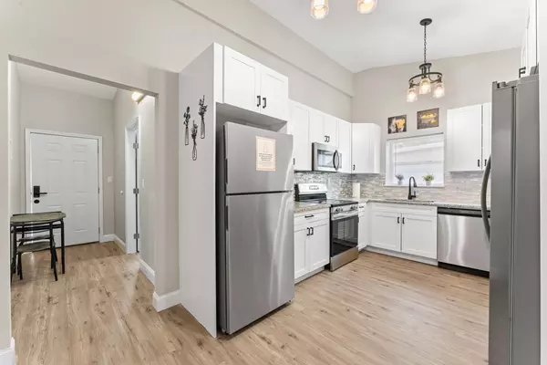 Coliving in Sulphur Springs - North Tampa, Tampa