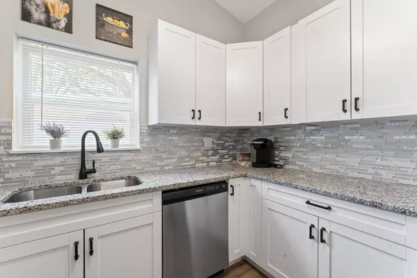 Coliving in Sulphur Springs - North Tampa, Tampa