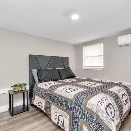 Coliving in Baytown - Se Houston, Houston