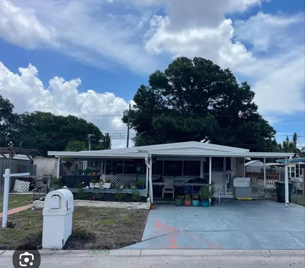 Coliving in Jungle Terrace - Clearwater-St. Petersburg, Tampa