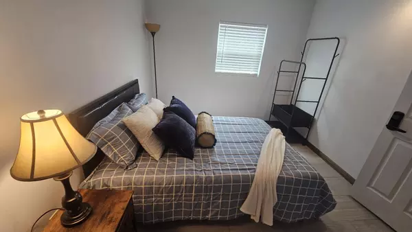 Coliving in Deltona - Outer Orlando, Orlando