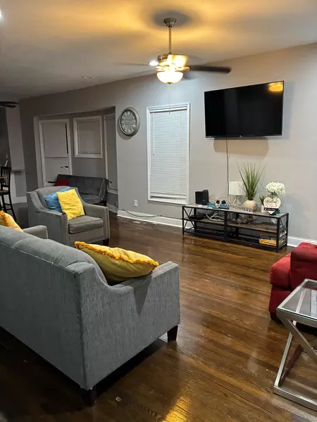 Coliving in Ivanhoe - KCMO, Kansas City